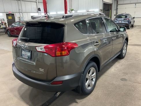 Used 2015 Toyota RAV4 XLE image 6