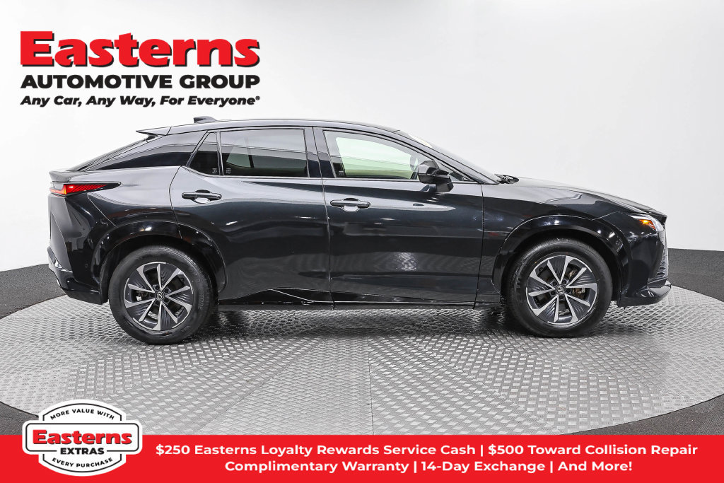 Used 2023 Lexus RZ 450e Premium w/ Technology Package AWD/4WD image 5