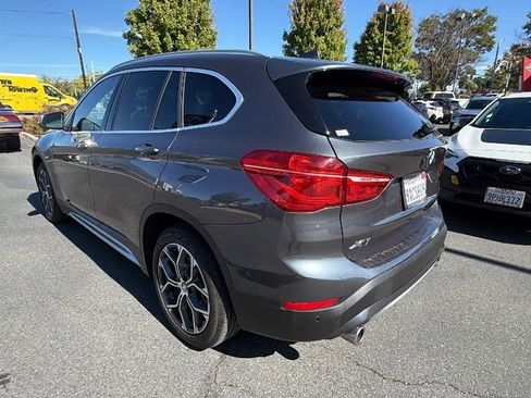 Used 2022 BMW X1 xDrive28i w/ Convenience Package image 6
