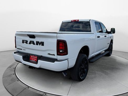 New 2026 RAM 2500 Big Horn AWD/4WD image 5
