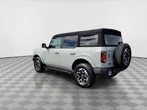 Used 2024 Ford Bronco Outer Banks image 6