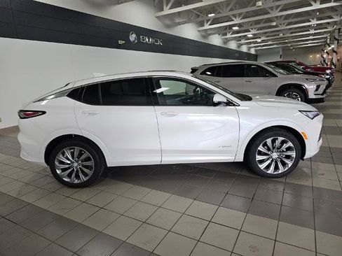 New 2026 Buick Envista Avenir image 6