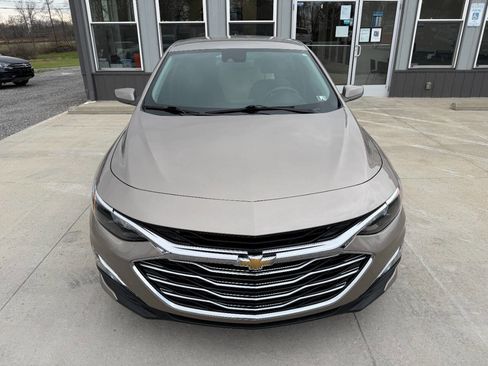 Used 2022 Chevrolet Malibu LS image 2
