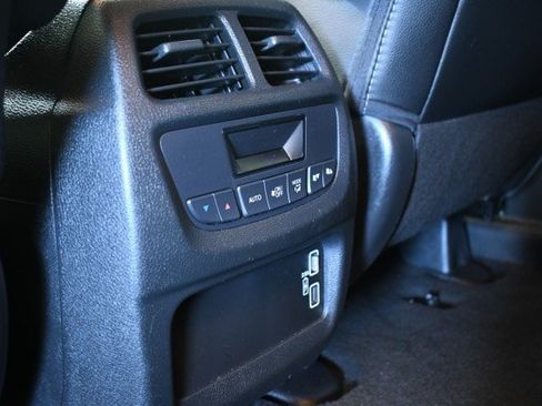 Used 2022 Honda Pilot EX-L image 21