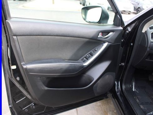 Used 2016 MAZDA CX-5 Touring image 17