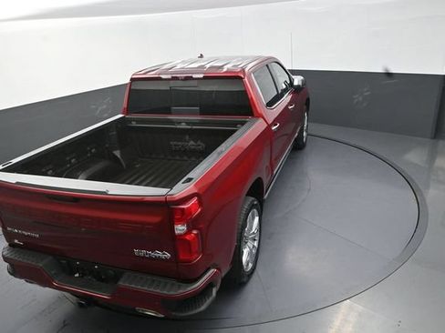 Used 2023 Chevrolet Silverado 1500 High Country w/ High Country Premium Package AWD/4WD image 18