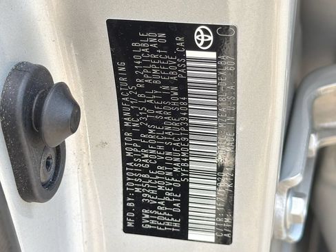 Used 2026 Toyota Corolla LE FWD image 34