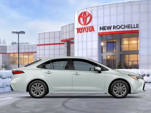 New 2026 Toyota Corolla XLE image 12