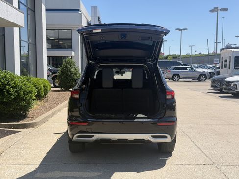 Used 2022 Mitsubishi Outlander SE AWD/4WD image 10