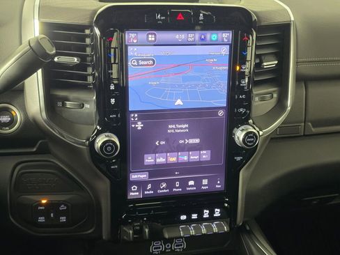 New 2026 RAM 2500 Laramie AWD/4WD image 24