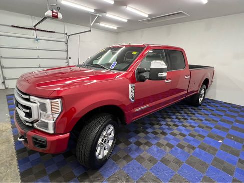 Used 2022 Ford F350 Platinum image 4