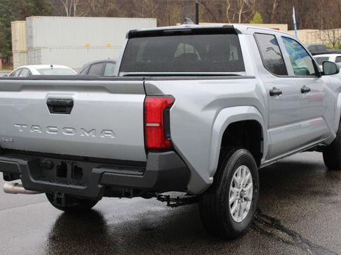 New 2026 Toyota Tacoma SR image 7