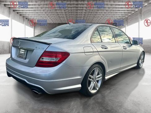 Used 2012 Mercedes-Benz C 300 4MATIC Sedan image 4