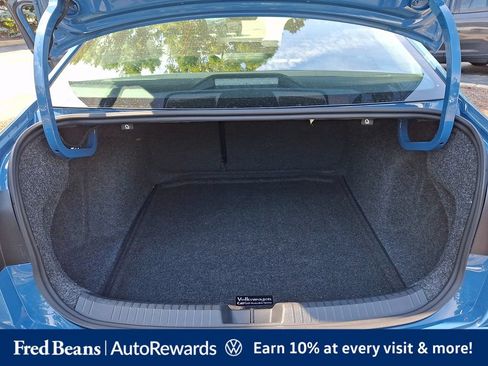 Certified 2025 Volkswagen Jetta SEL FWD image 34