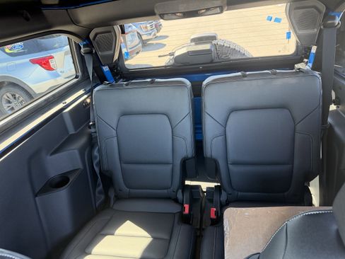 New 2025 Ford Bronco Badlands AWD/4WD image 6