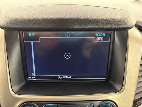 Used 2018 GMC Yukon Denali image 28