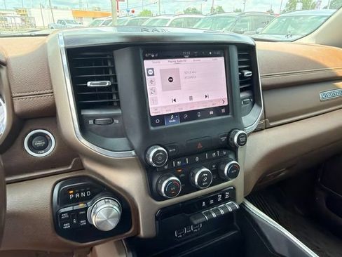 Used 2022 RAM 1500 Laramie AWD/4WD image 14