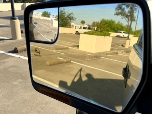 Used 2011 Ford F150 Raptor w/ Raptor Luxury Pkg image 27