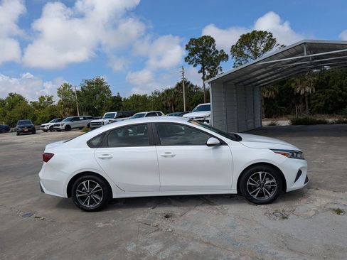 Certified 2024 Kia Forte LXS FWD image 9