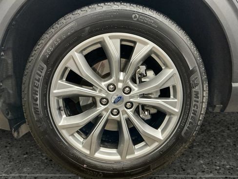 Certified 2023 Ford Explorer XLT w/ Equipment Group 202A AWD/4WD image 14
