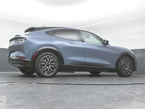 Certified 2024 Ford Mustang Mach-E Premium image 42