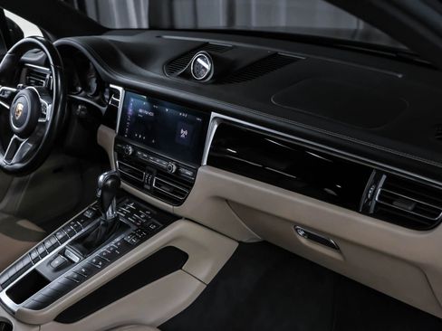 Used 2019 Porsche Macan S image 18