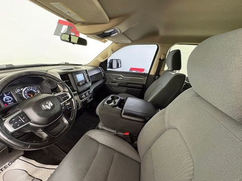 Used 2019 RAM 1500 Big Horn AWD/4WD image 13