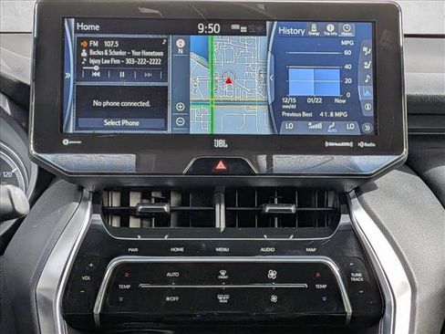 Used 2021 Toyota Venza XLE w/ Softex Package AWD/4WD image 14