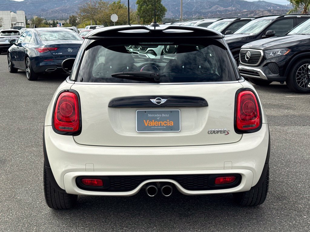 Used 2015 MINI Cooper S FWD image 9