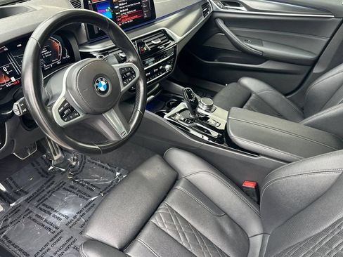Used 2023 BMW 540i w/ M Sport Package RWD image 9