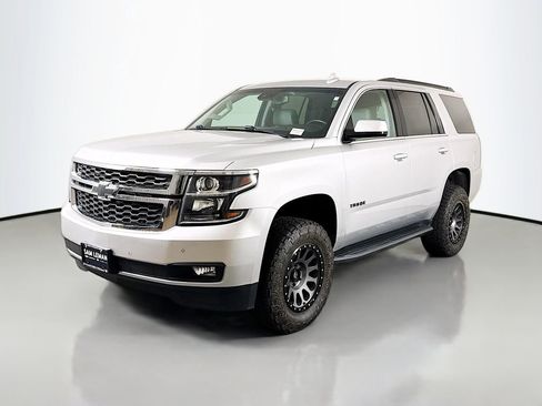 Used 2019 Chevrolet Tahoe LT w/ Luxury Package image 3