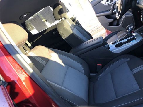 Used 2023 Chevrolet Blazer LT w/ Convenience Package image 23