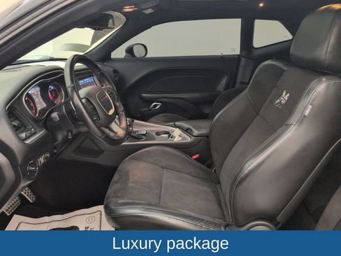 Used 2019 Dodge Challenger R/T Scat Pack w/ Plus Package RWD image 4