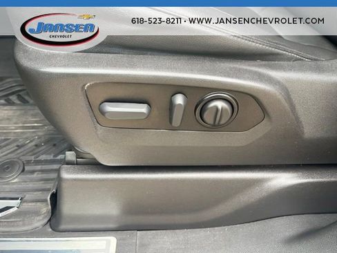 Used 2022 Chevrolet Silverado 2500 LTZ w/ LTZ Premium Package AWD/4WD image 17