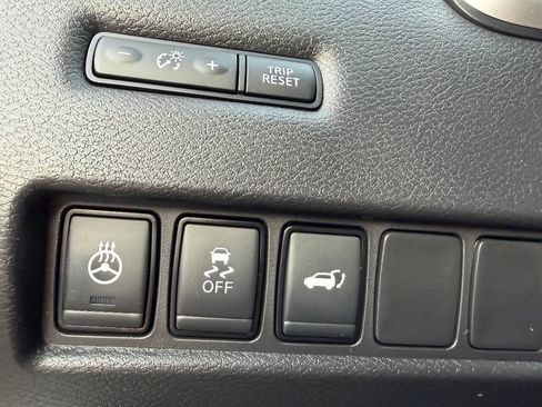 Used 2018 Nissan Murano SL AWD/4WD image 32