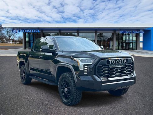 Used 2023 Toyota Tundra Limited AWD/4WD image 1