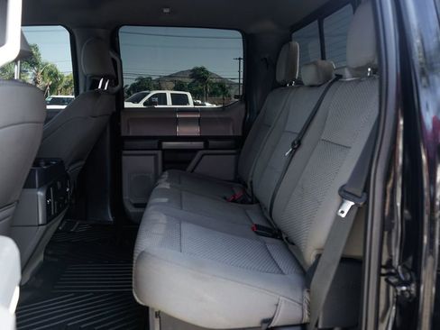 Used 2022 Ford F250 XLT w/ Black Appearance Package AWD/4WD image 34