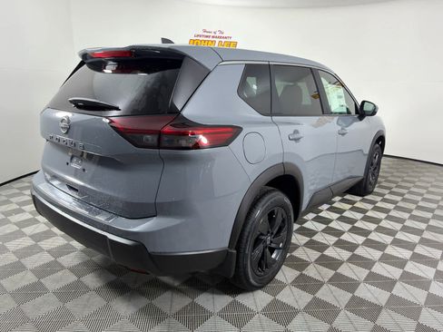 New 2026 Nissan Rogue SV FWD image 6