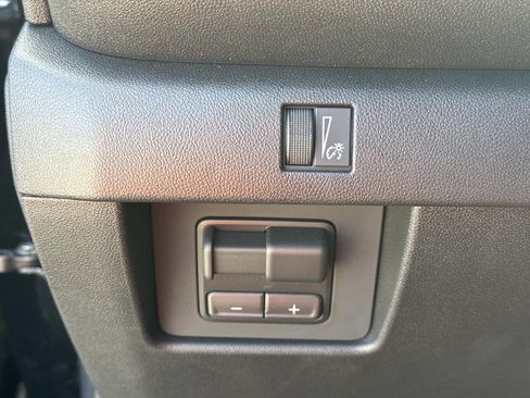 New 2026 Chevrolet Colorado W/T w/ WT Custom Package image 19