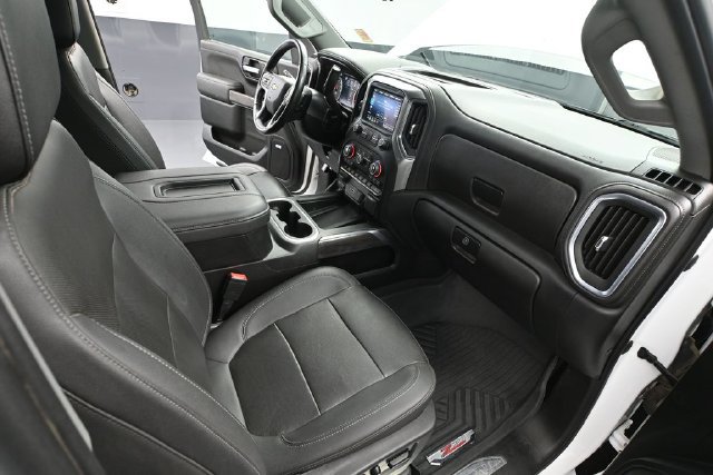 Used 2021 Chevrolet Silverado 1500 LTZ w/ Technology Package AWD/4WD image 39