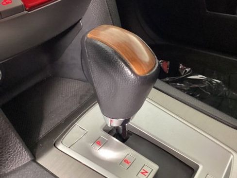 Used 2013 Subaru Outback 2.5i Limited w/ Moonroof Pkg image 23