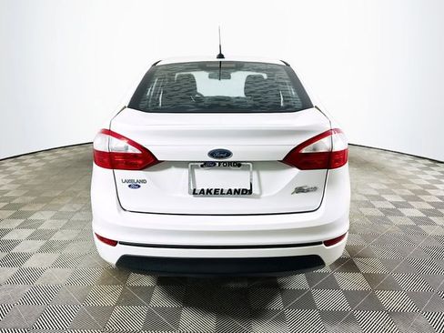 Used 2017 Ford Fiesta S image 4