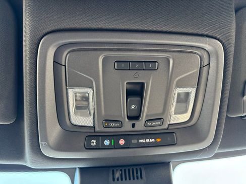 New 2026 GMC Sierra 3500 SLT w/ SLT Premium Package image 19