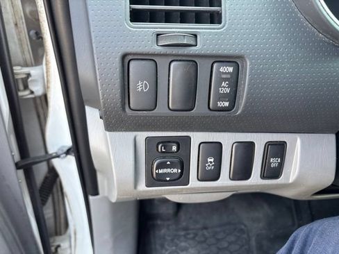 Used 2015 Toyota Tacoma 4x4 Double Cab w/ TRD Sport Package image 20