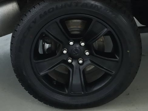 Used 2020 RAM 1500 Big Horn image 12