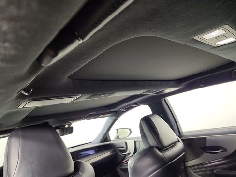 Used 2018 Lexus LS 500 F Sport image 15