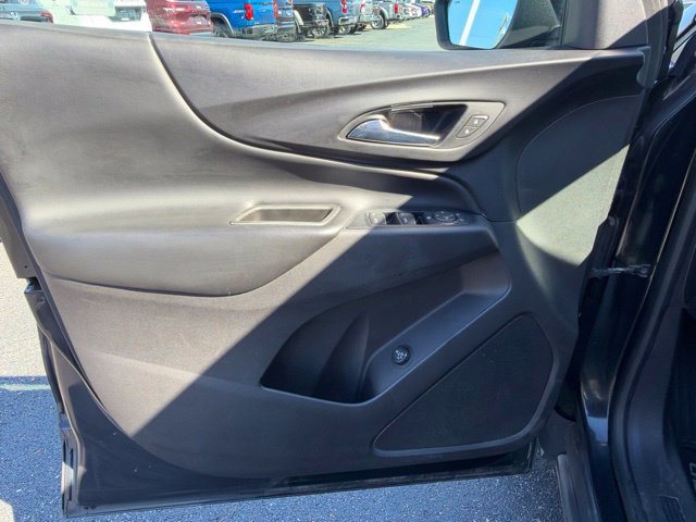 Used 2019 Chevrolet Equinox LT FWD image 25