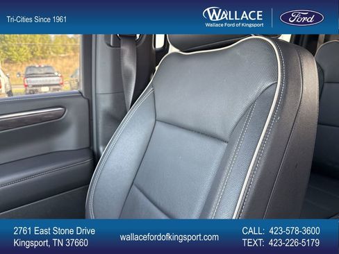 Used 2025 Chevrolet Suburban Premier image 41