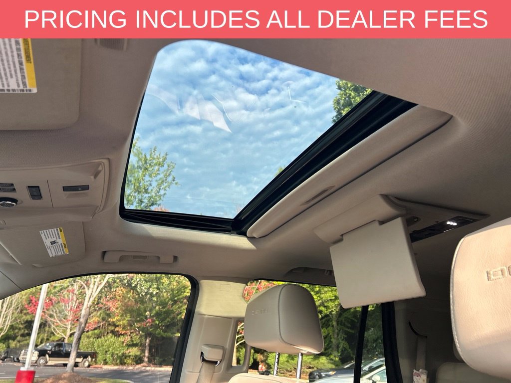 Used 2017 GMC Yukon Denali w/ Open Road Package RWD image 18