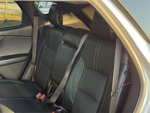 Used 2019 Chevrolet Blazer LT image 29